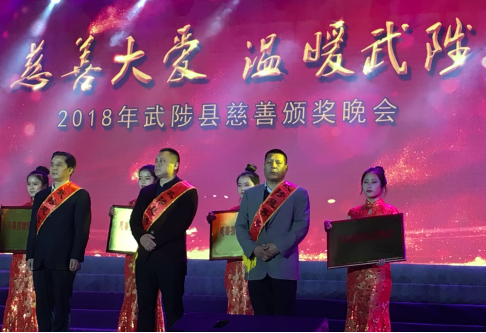 1540969960477740.png 图片2.png